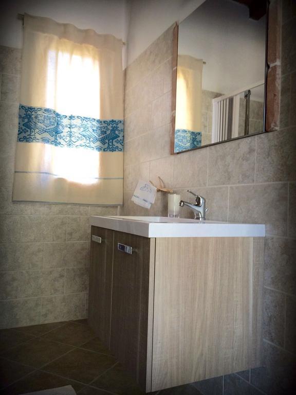 Bed and breakfast Munduge Lotzorai